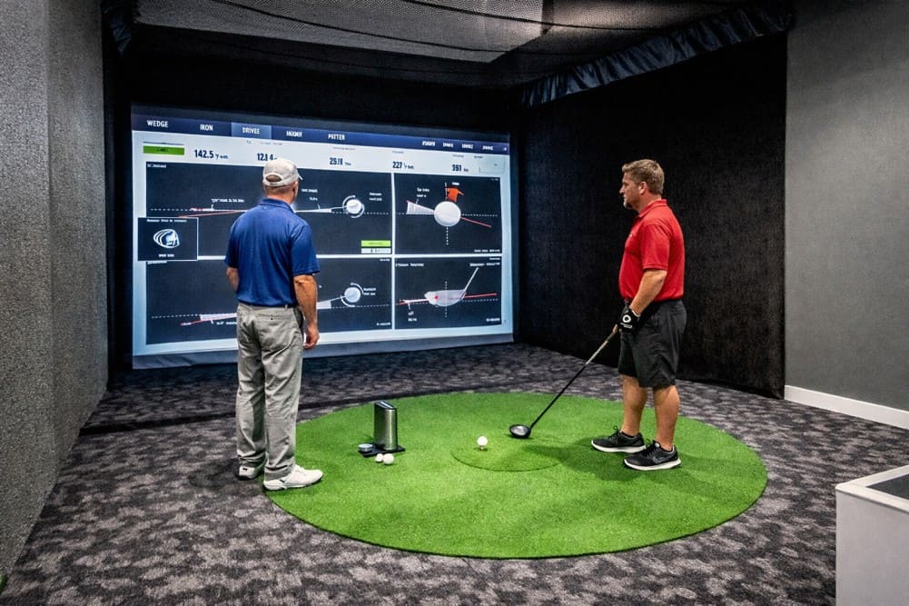 Fitting golf en studio indoor avec un fitteur professionnel