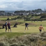 Scramble golf : règles, stratégie et format en équipe