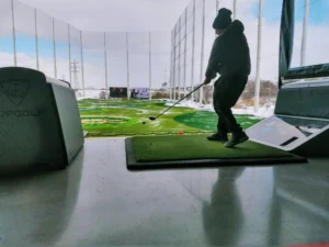 Golf en hiver : comment continuer à jouer quand il fait froid